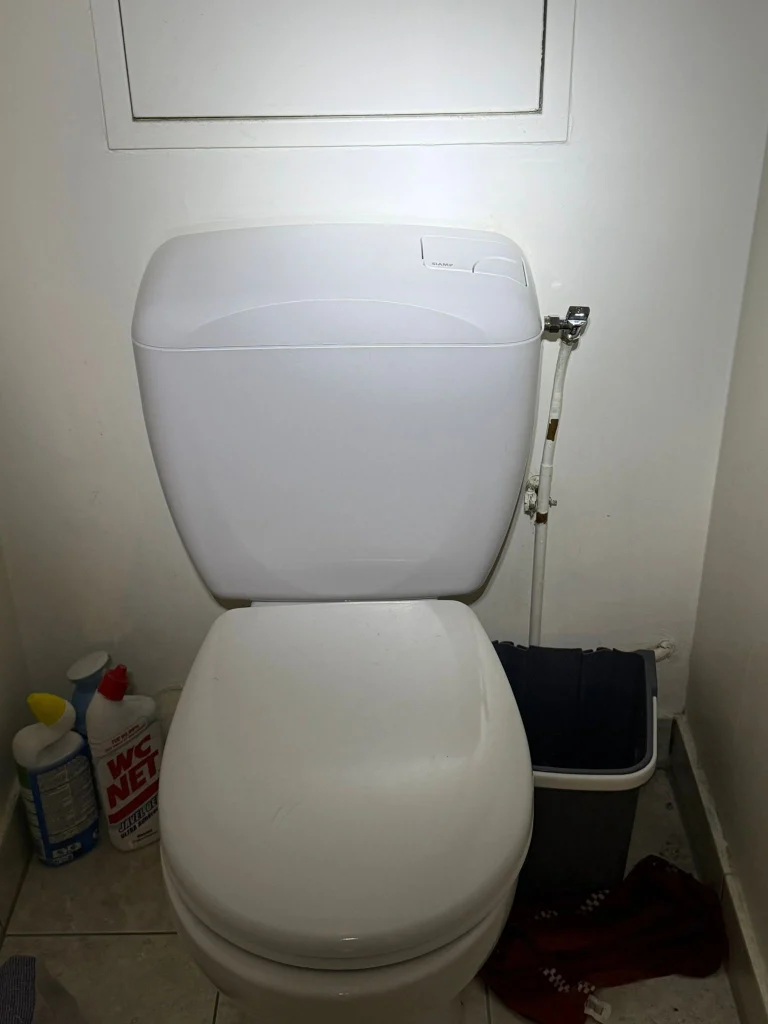 Remplacement d'un mécanisme de WC Siamp
